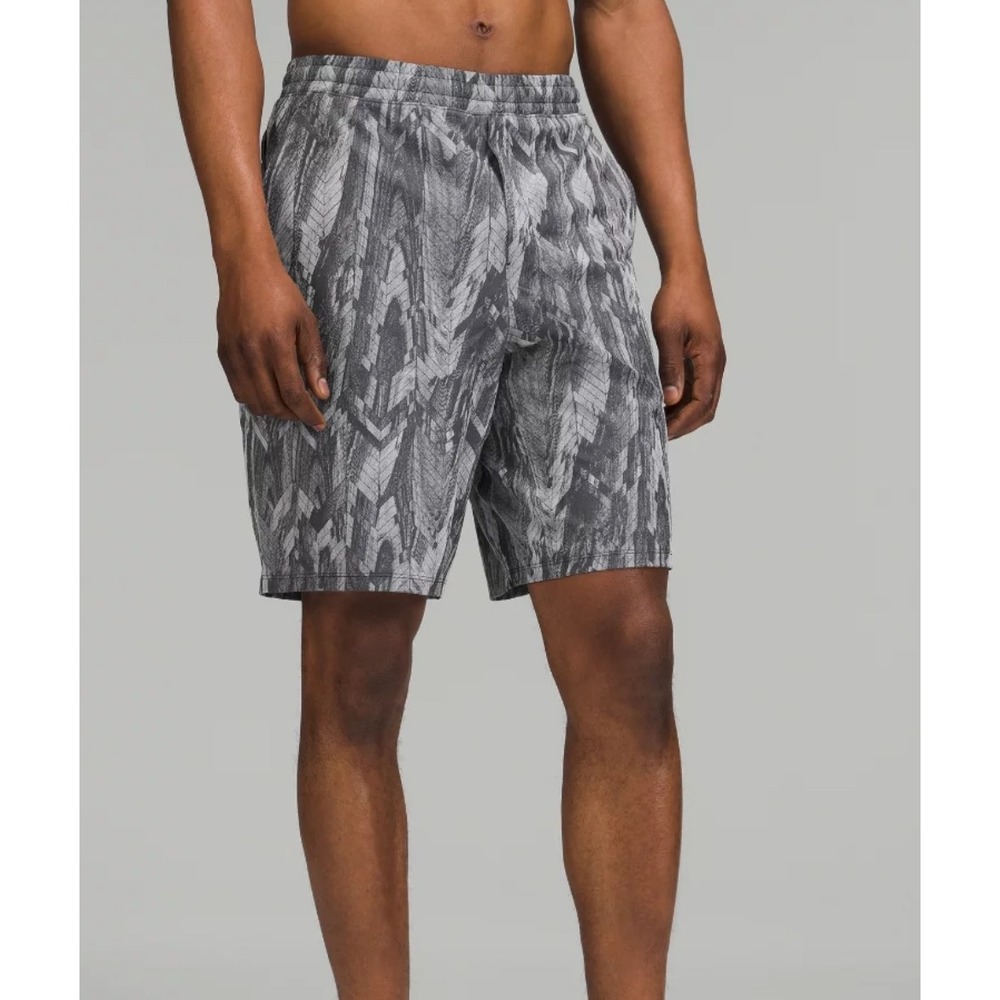 Lululemon Pace Breaker Short 9" Lined Mens Medium Grey Herringbone Activewear